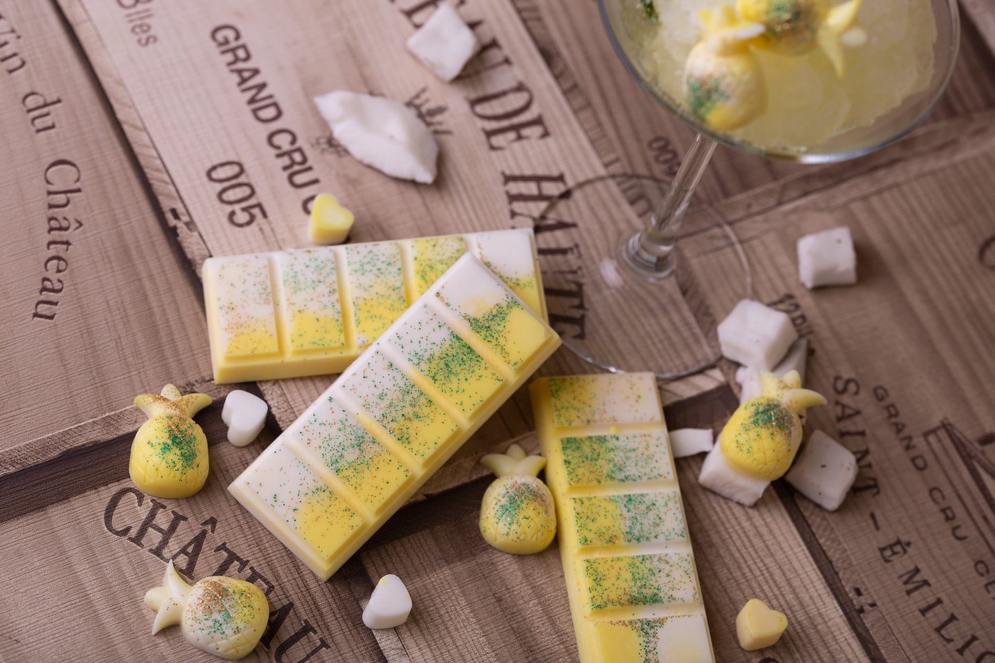 Pina Colada Scented Rapeseed and Coconut Wax Melts | Snap Bar | Heart | Mini Heart