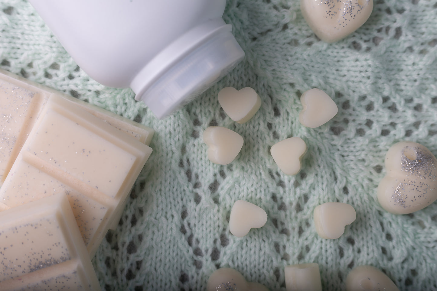 Baby Powder Scented Rapeseed and Coconut Wax Melts | Snap Bar | Heart | Mini Heart