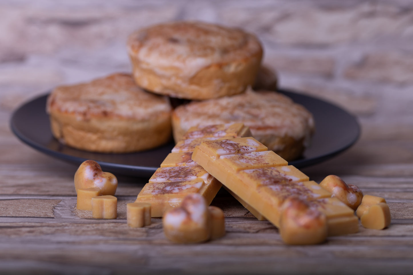 Kaneelbroodje geurende koolzaad- en kokoswasmelts | Klikbalk | Hart | Mini-hart