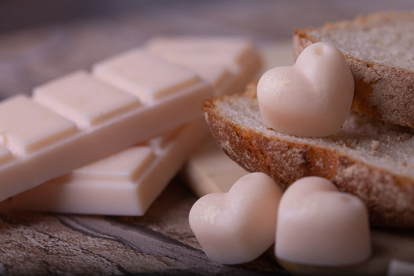 Vers gebakken brood Geparfumeerde koolzaad- en kokoswasmelts | Klikbalk | Hart | Mini-hart