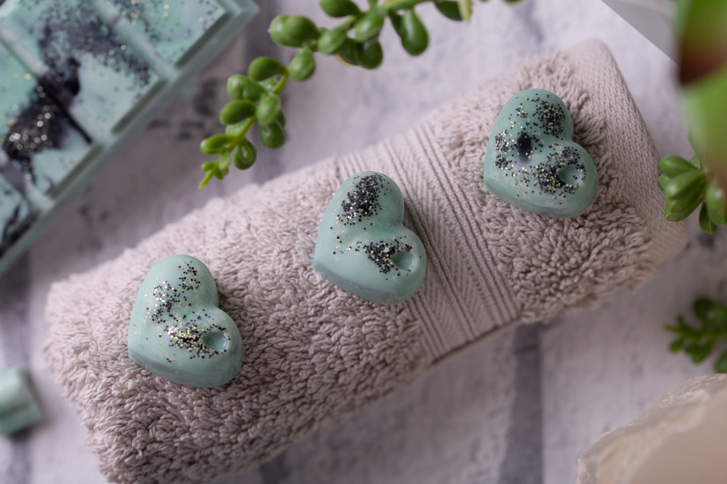 Bamboo Scented Rapeseed and Coconut Wax Melts | Snap Bar | Heart | Mini Heart