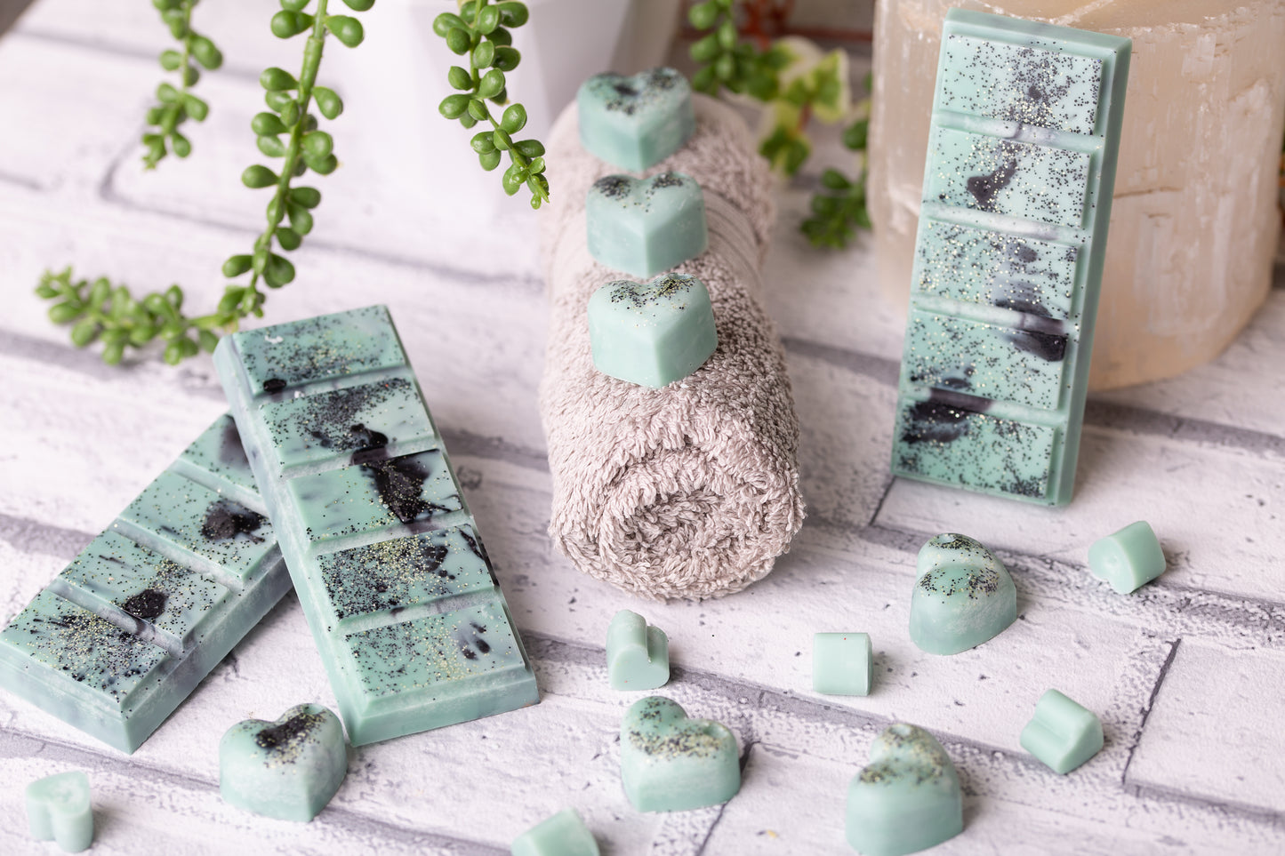 Bamboo Scented Rapeseed and Coconut Wax Melts | Snap Bar | Heart | Mini Heart