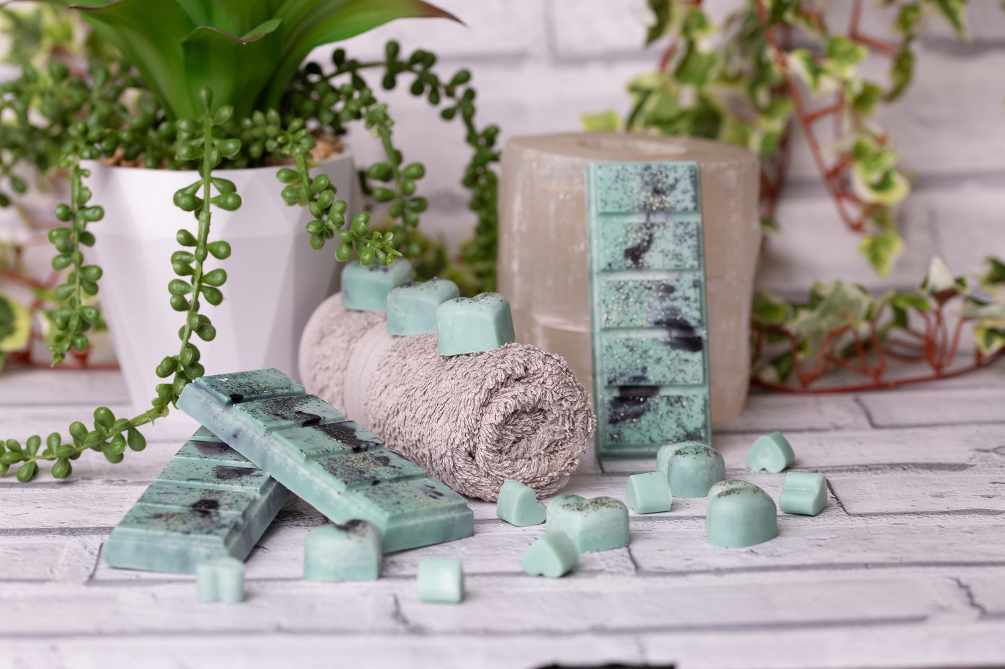 Bamboo Scented Rapeseed and Coconut Wax Melts | Snap Bar | Heart | Mini Heart