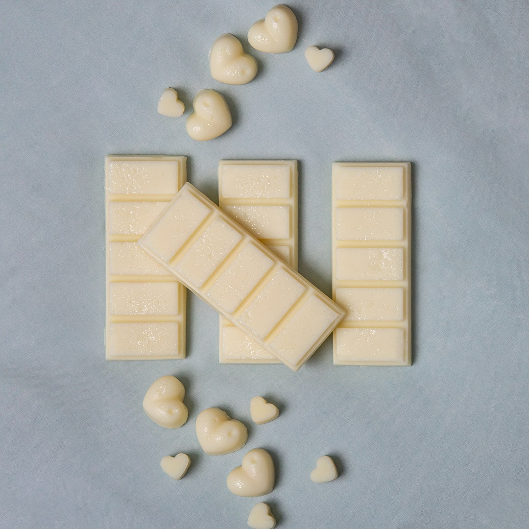 Fresh Linen Scented Rapeseed and Coconut Wax Melts | Snap Bar | Heart | Mini Heart