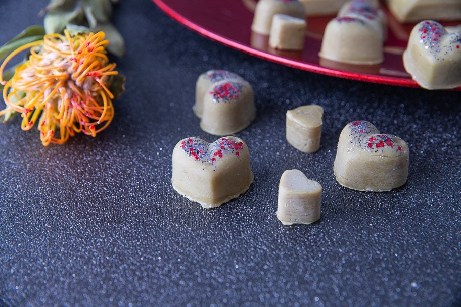 Bonfire Toffee geurende koolzaad- en kokoswasmelts | Klikbalk | Hart | Mini-hart