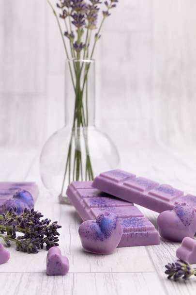 Lavendel geurende koolzaad- en kokoswasmelts | Klikbalk | Hart | Mini-hart
