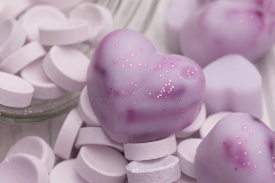 Parma Violet geurende koolzaad- en kokoswasmelts | Klikbalk | Harten | Miniharten