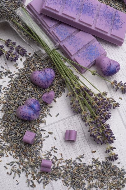 Lavendel geurende koolzaad- en kokoswasmelts | Klikbalk | Hart | Mini-hart