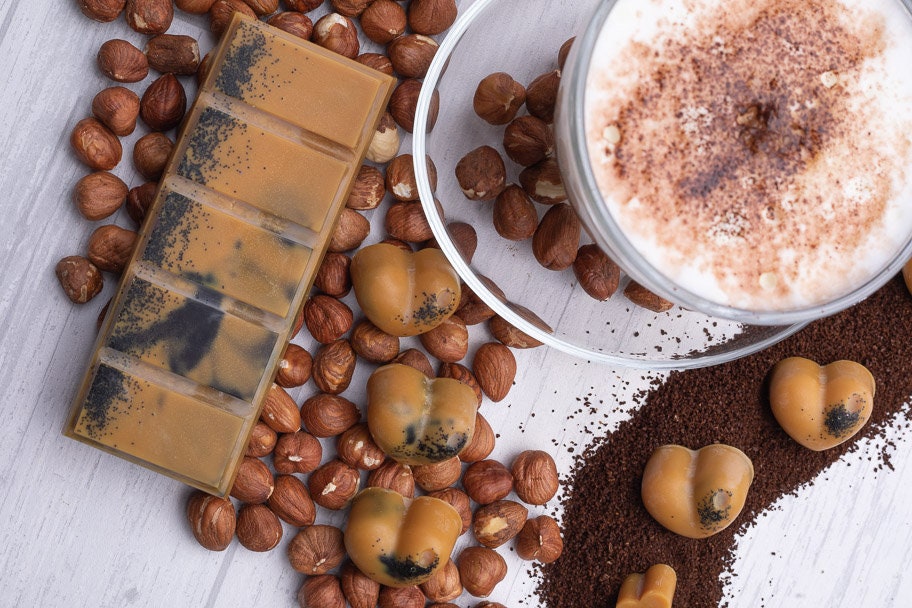 Hazelnut Cappuccino Scented Rapeseed & Coconut Wax Melts | Snap Bar | Heart | Mini Heart